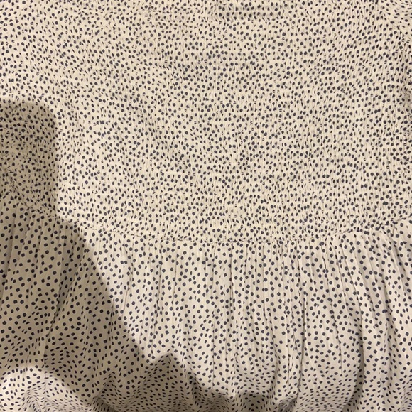 Old Navy polka dot top - Picture 7 of 9
